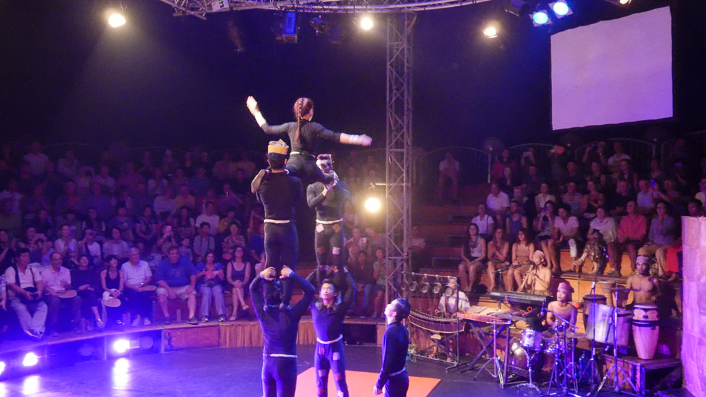 phare circus-8